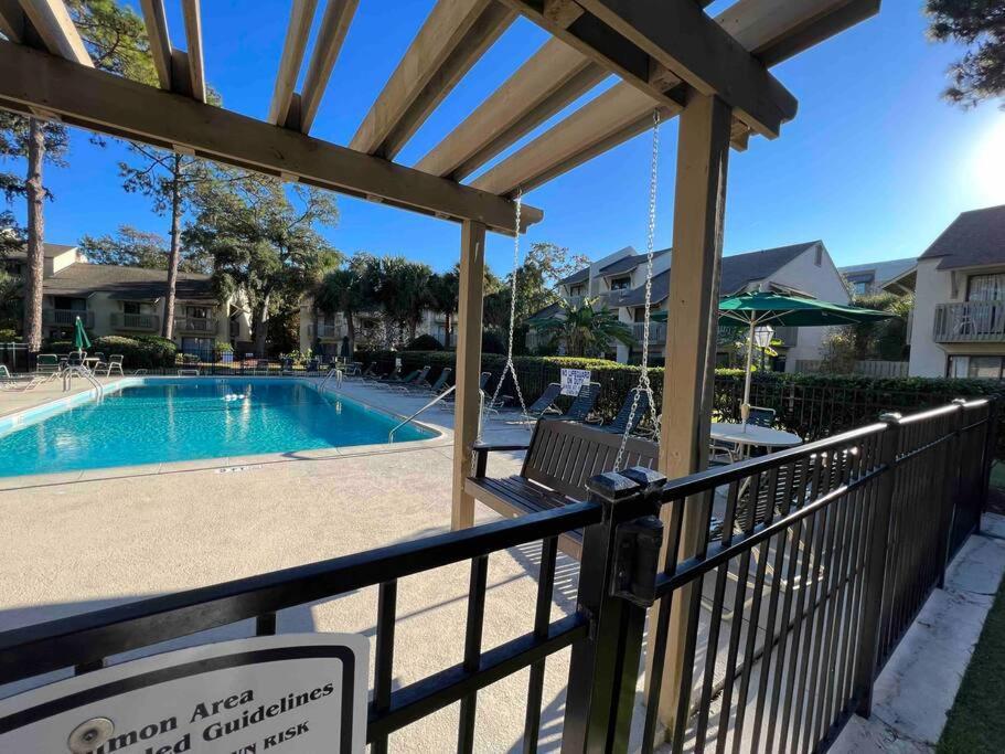 Spacious, Cozy Villa W/Parking In Coligny Villas Hilton Head Island Eksteriør billede