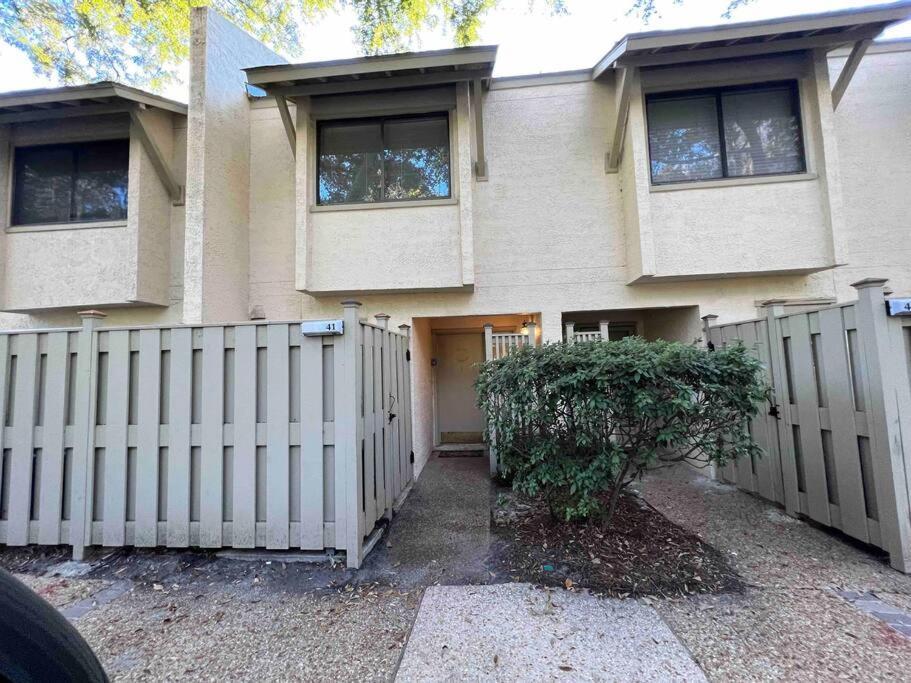 Spacious, Cozy Villa W/Parking In Coligny Villas Hilton Head Island Eksteriør billede