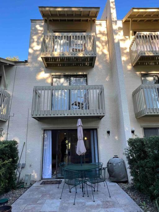Spacious, Cozy Villa W/Parking In Coligny Villas Hilton Head Island Eksteriør billede